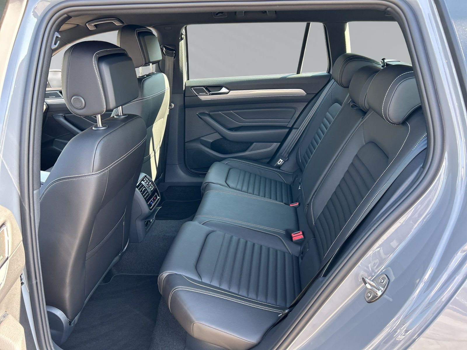 Passat Variant Business Premium/AHZV el.klappbar