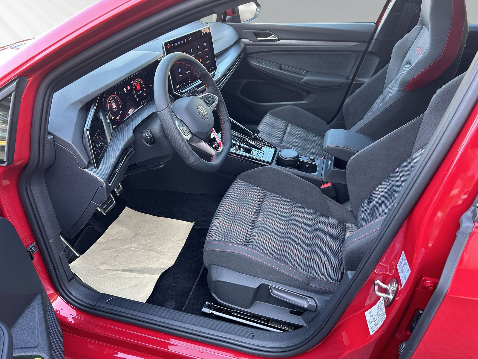 Golf GTI 2,0l TSI OPF 195 kW (265 PS) 7- Gang-Doppelkupplungsgetriebe DSG