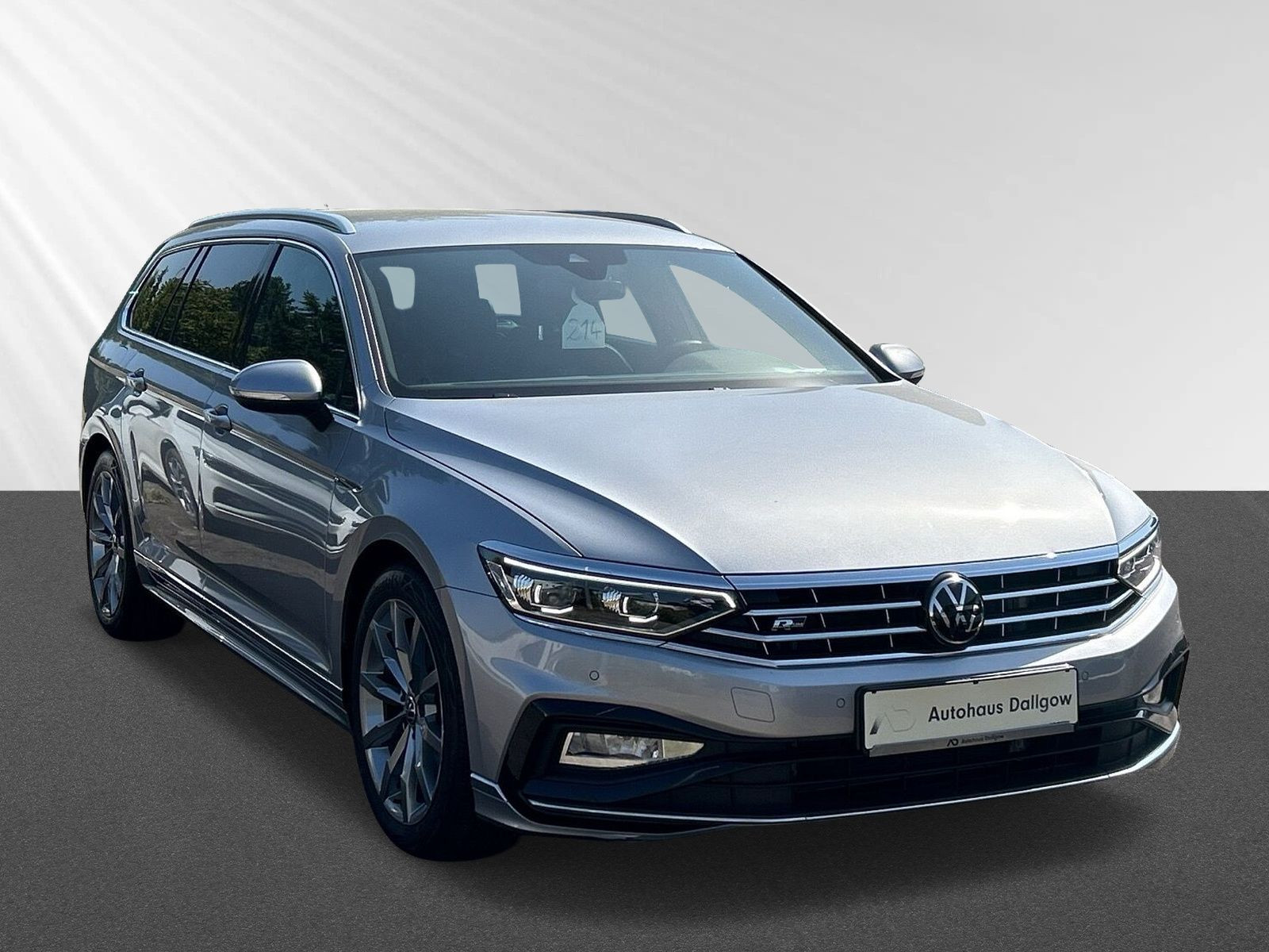 Passat Variant Elegance-R-Line-Sportp./Winterräd