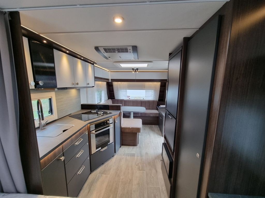 590 FWA Customized Leichtmetallfelgen+Ambientel.