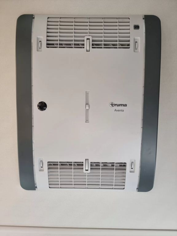 590 FWA Customized Leichtmetallfelgen+Ambientel.