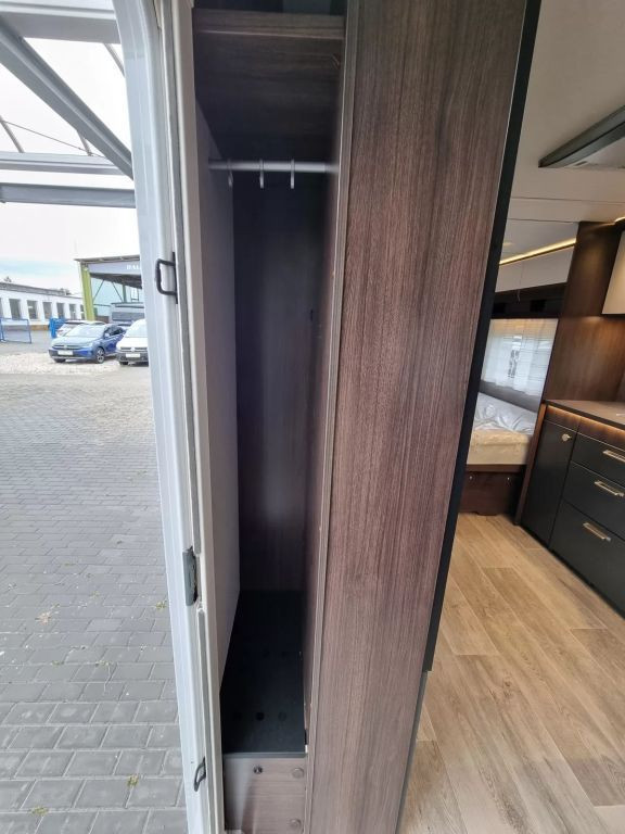590 FWA Customized Leichtmetallfelgen+Ambientel.