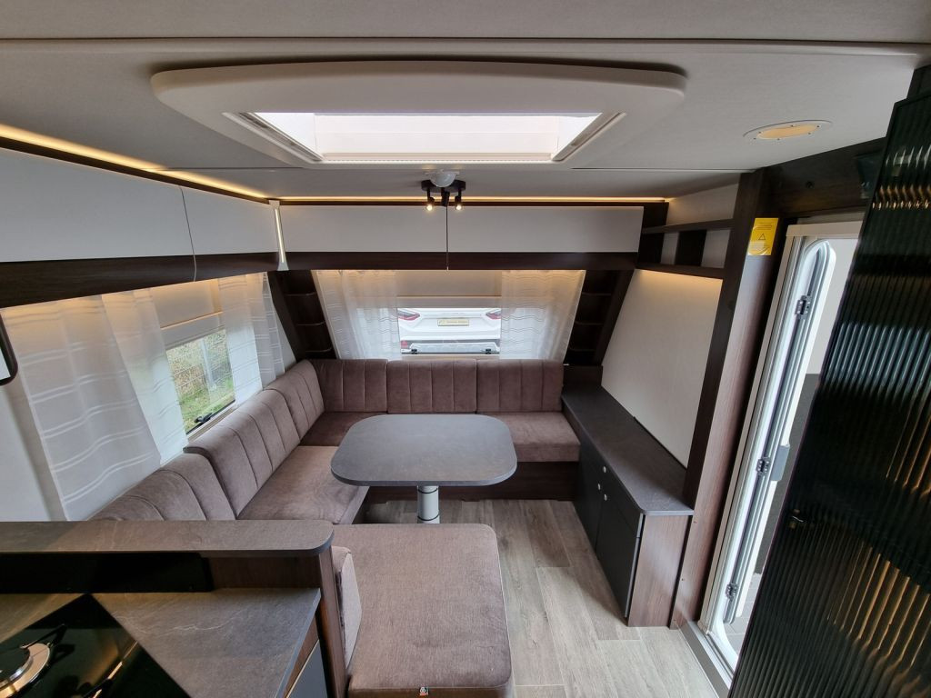 590 FWA Customized Leichtmetallfelgen+Ambientel.