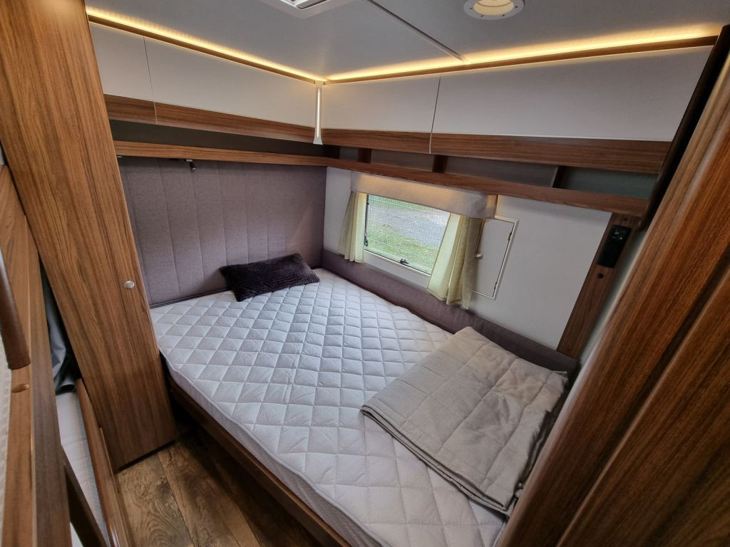 620 FWCA+ Festbett+Leichtmetallfelgen+Ambientel.