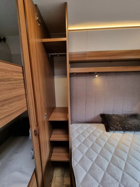 620 FWCA+ Festbett+Leichtmetallfelgen+Ambientel.