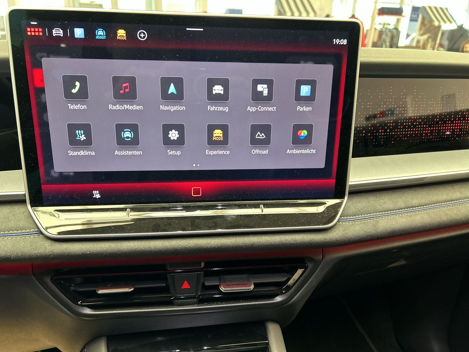 Tayron R-Line 2.0 TDI 4MOTION (193 PS) DSG+LED++