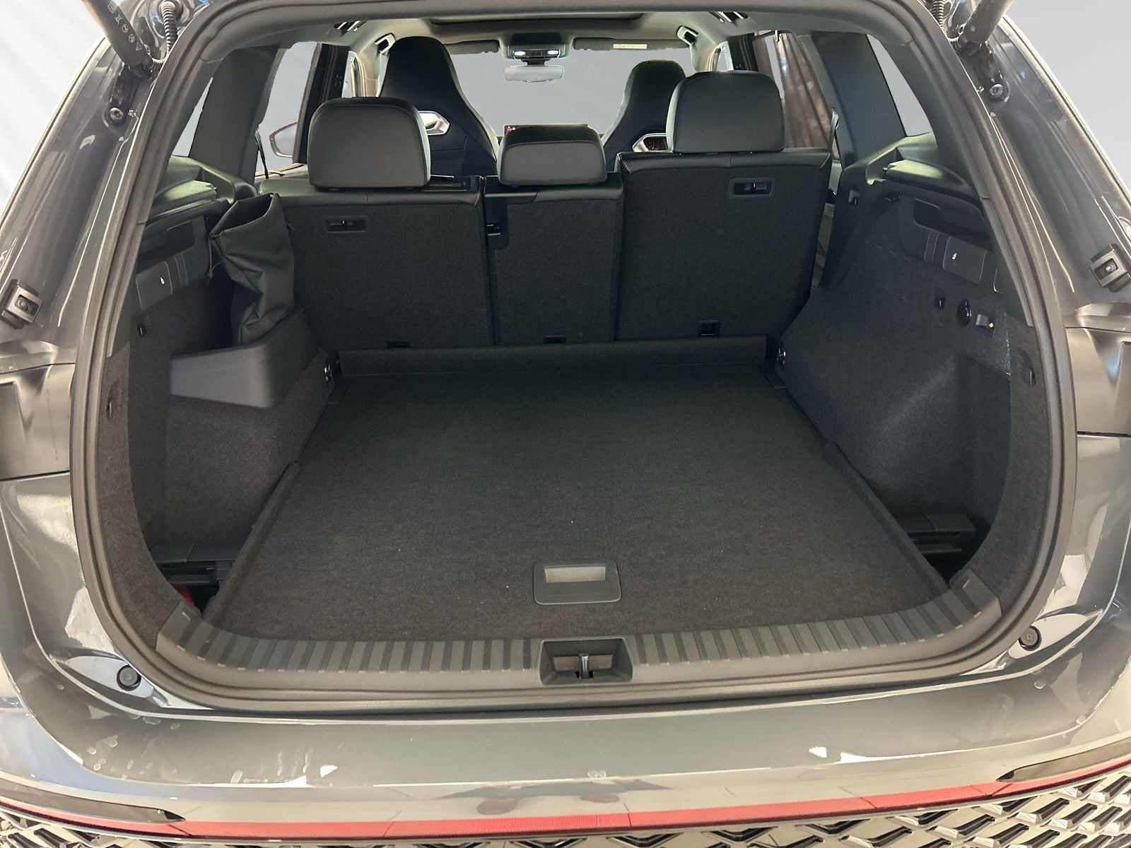 Tayron R-Line 2.0 TDI 4MOTION (193 PS) DSG+LED++