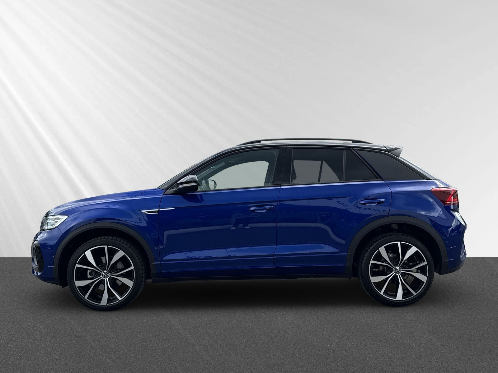 T-ROC R-Line IQ Drive+BusinessP+Black Style+Pano