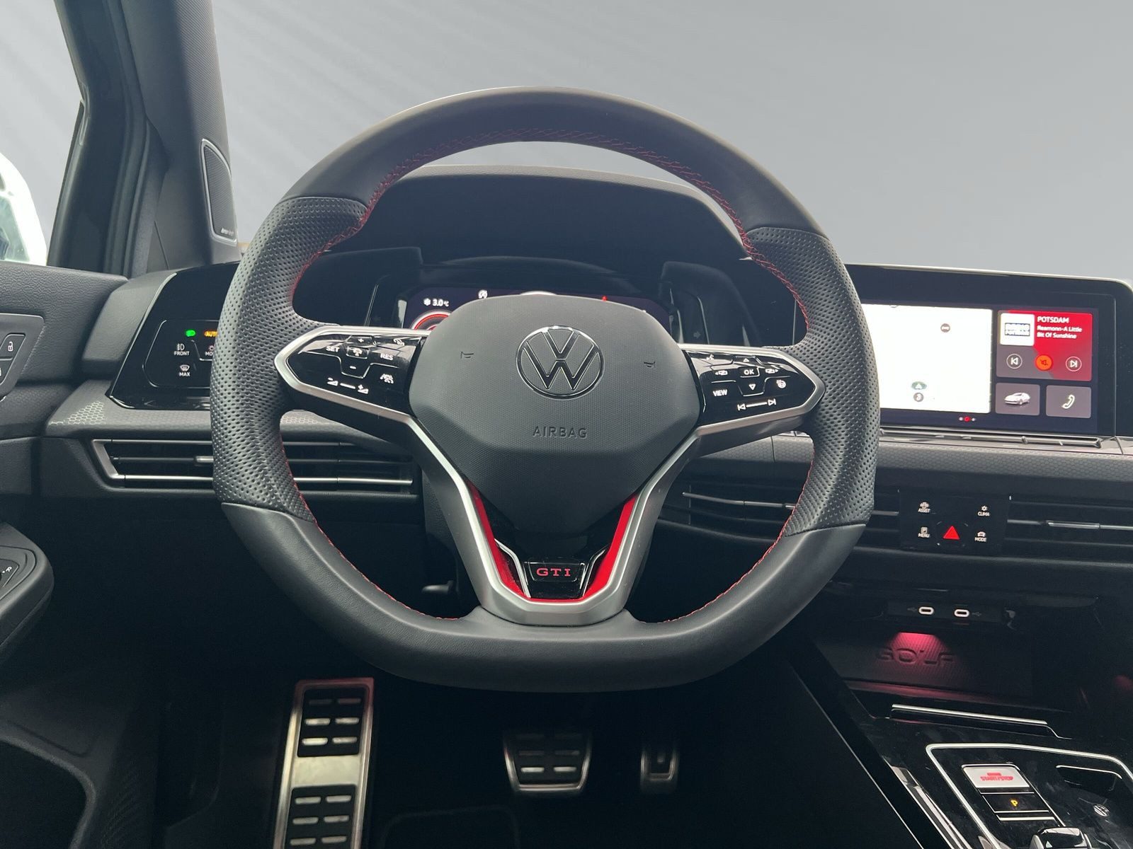 Golf GTI 2.0 l TSI DSG ACC+Car Play+LED+PDC+RFK+