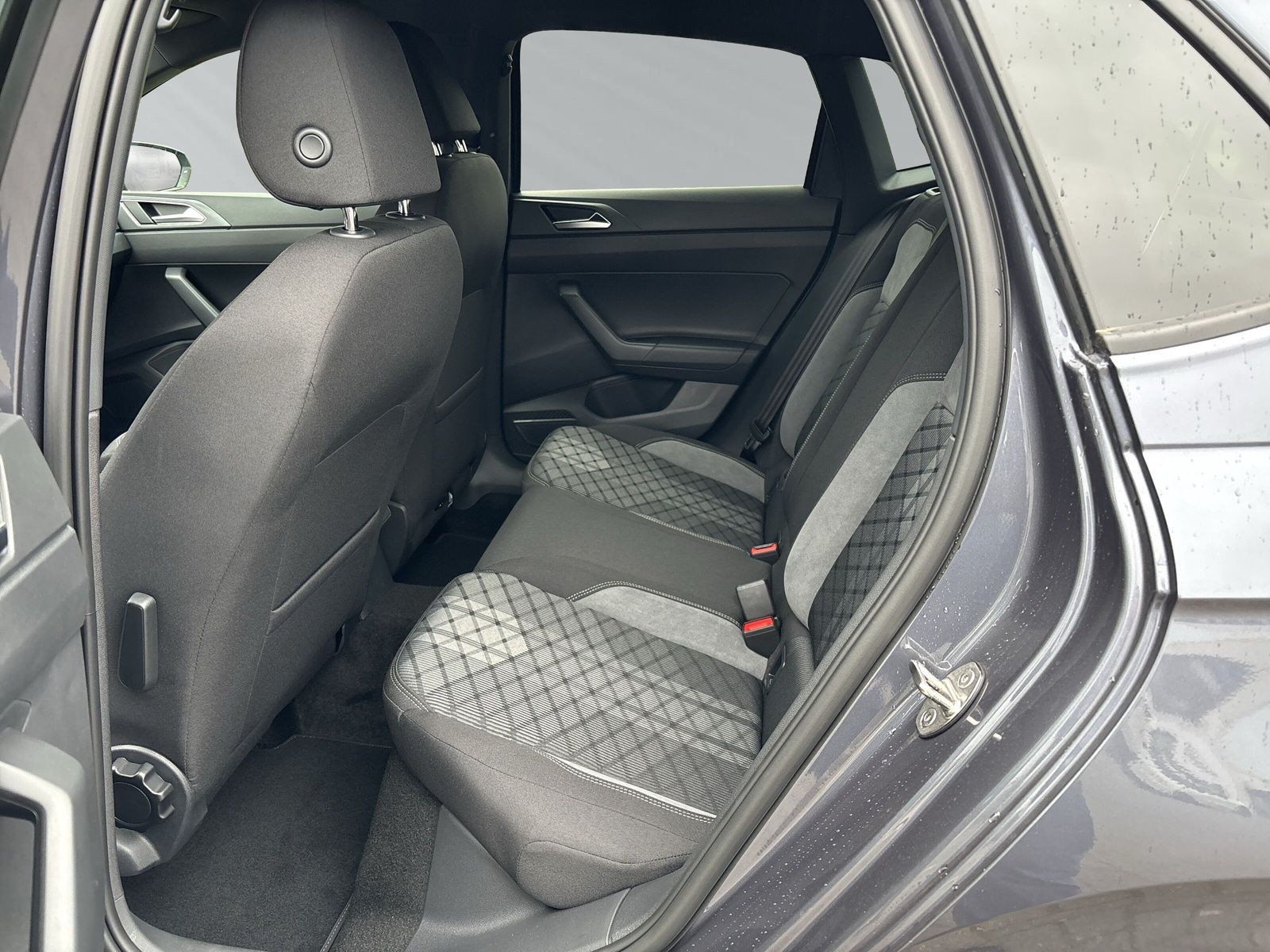 Polo R-Line 1,0 l TSI OPF 70 kW (95 PS) DSG+PDC+