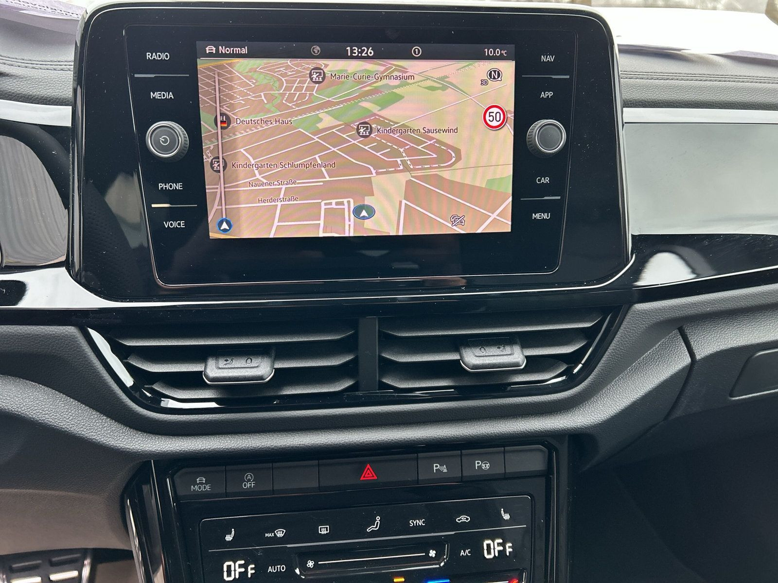 T-Roc R-Line 1.5 TSI 110 kW (150 PS) DSG+PDC+LED