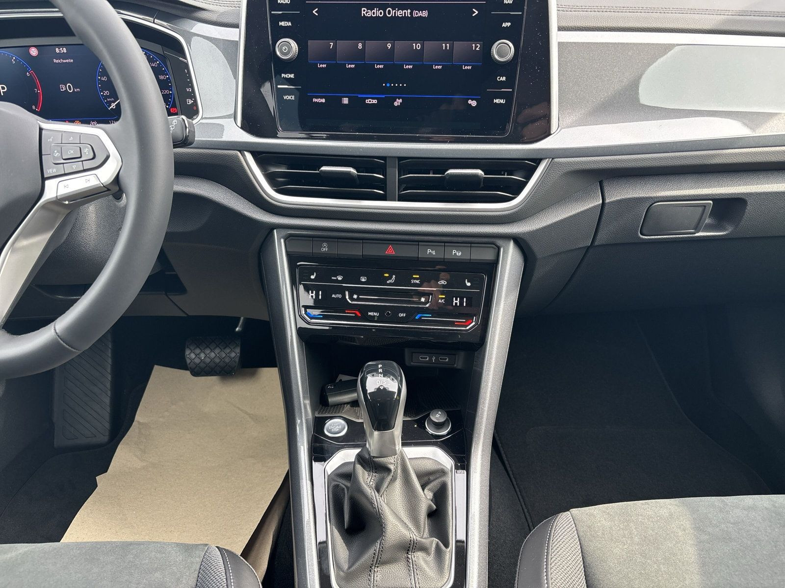 T-Roc Style 1.5 l TSI 110 kW (150 PS ) DSG+PDC++