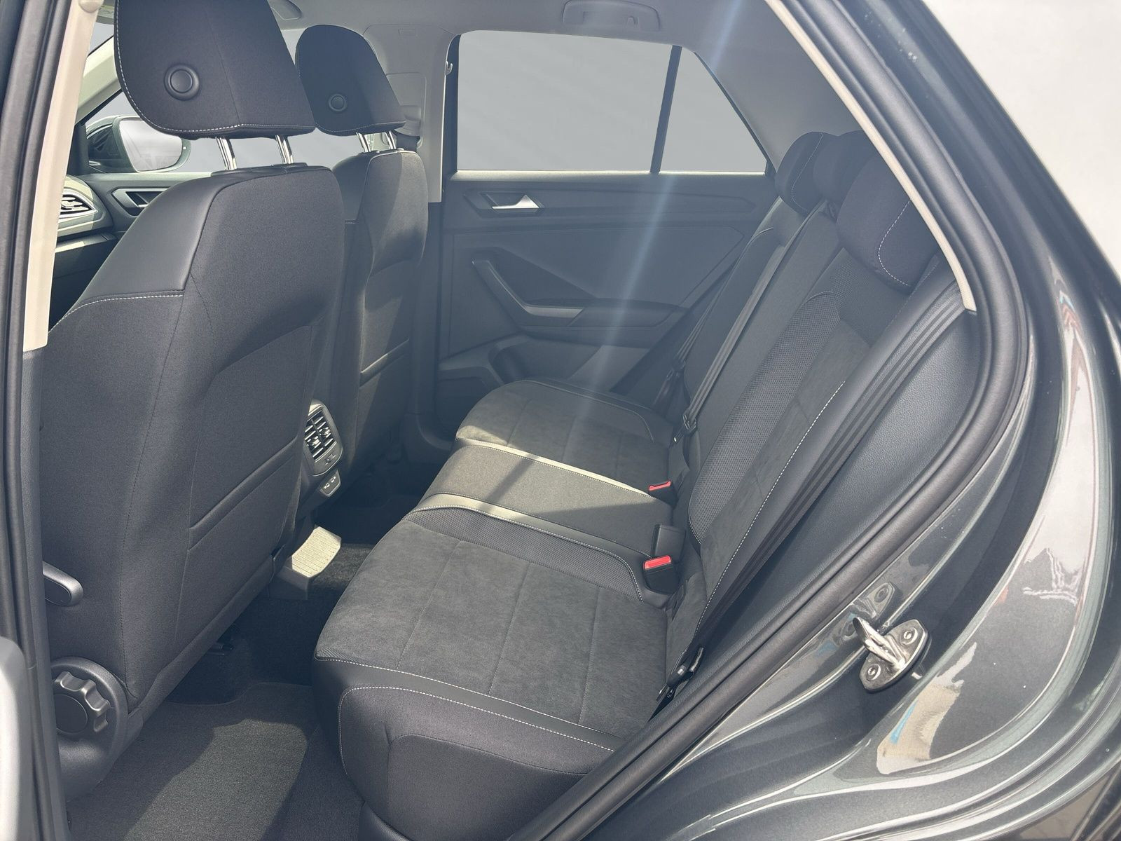 T-Roc Style 1.5 l TSI 110 kW (150 PS ) DSG+PDC++