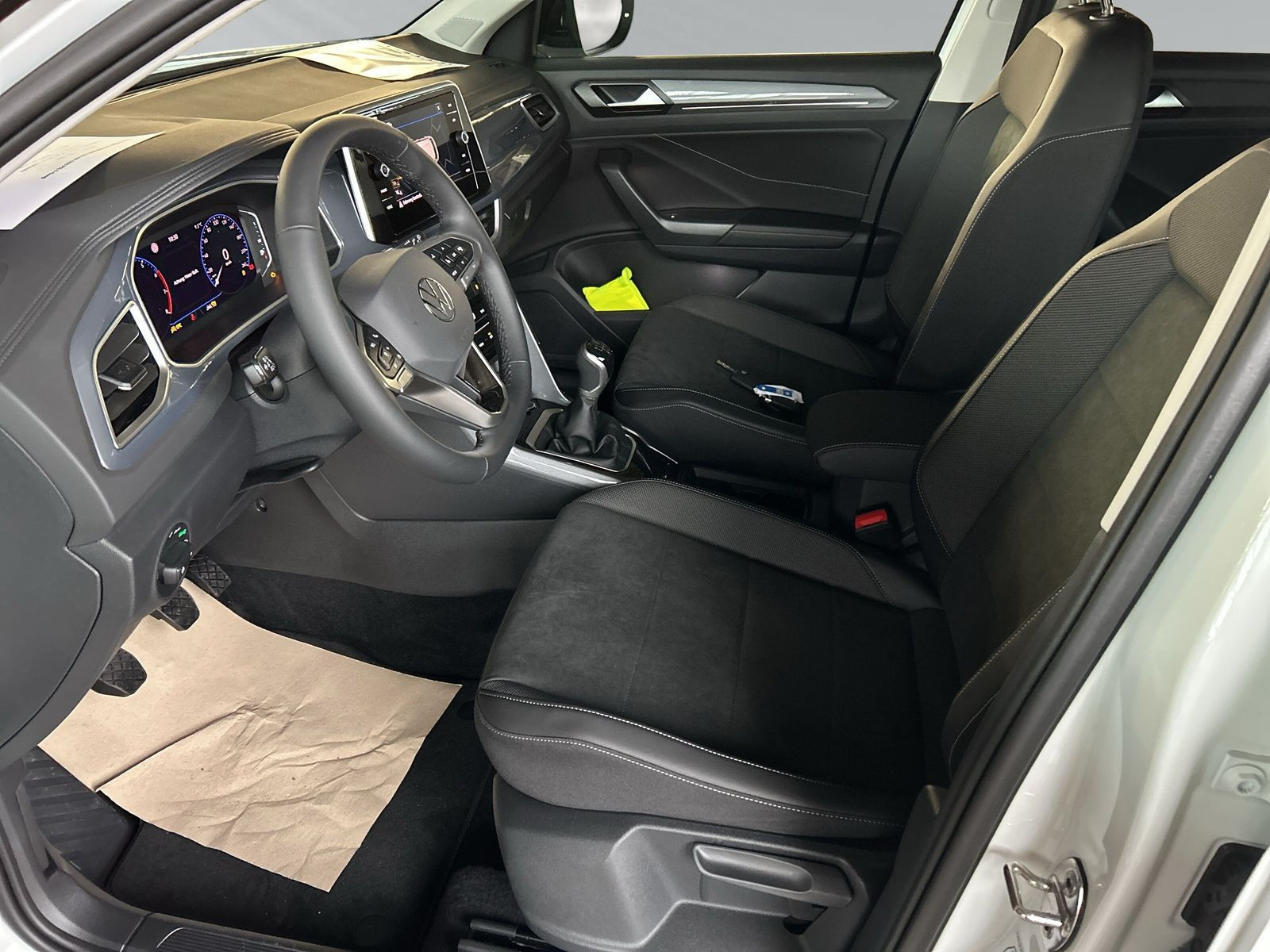 T-Roc Style 1.5  TSI OPF 110 kW (150 PS ) 6-Gang