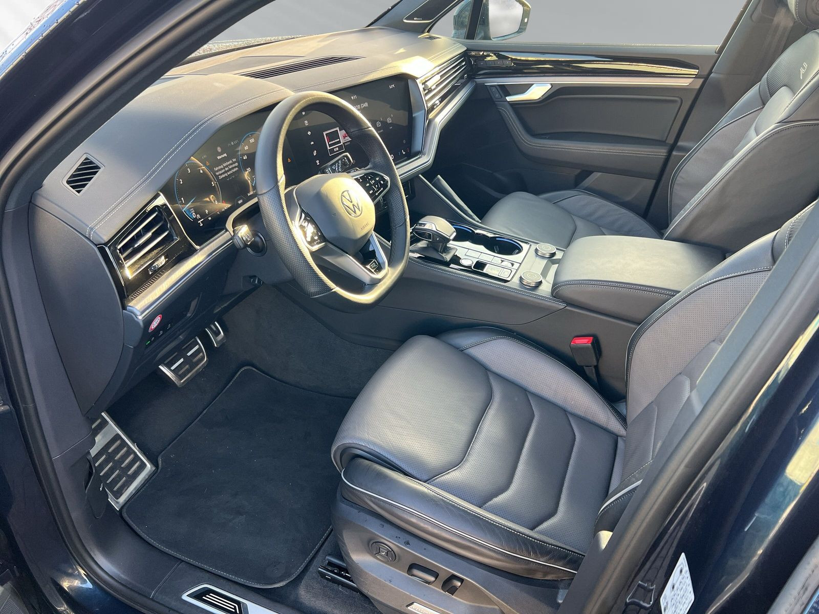 Touareg R-Line (Neues Modell) LED+NAVI+Head-up++