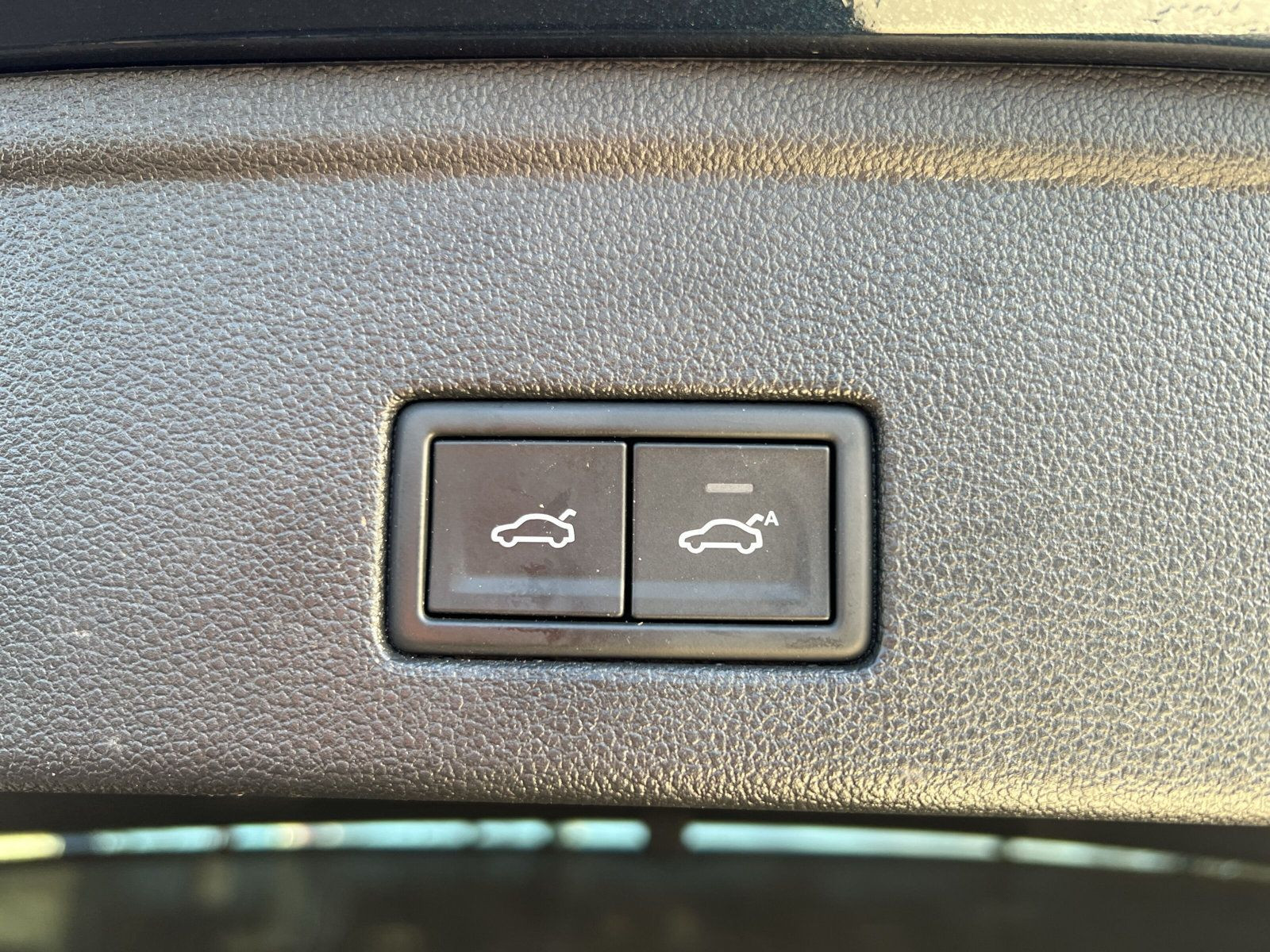 Touareg R-Line (Neues Modell) LED+NAVI+Head-up++