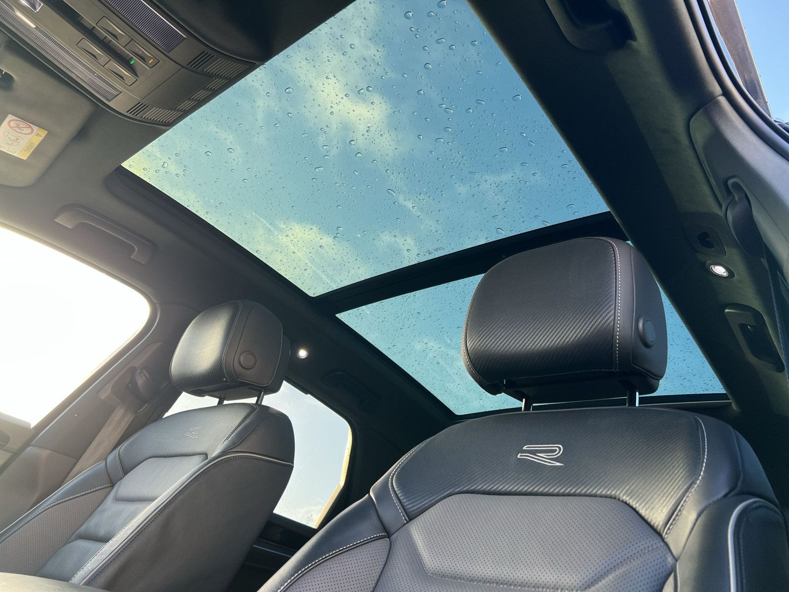 Touareg R-Line (Neues Modell) LED+NAVI+Head-up++
