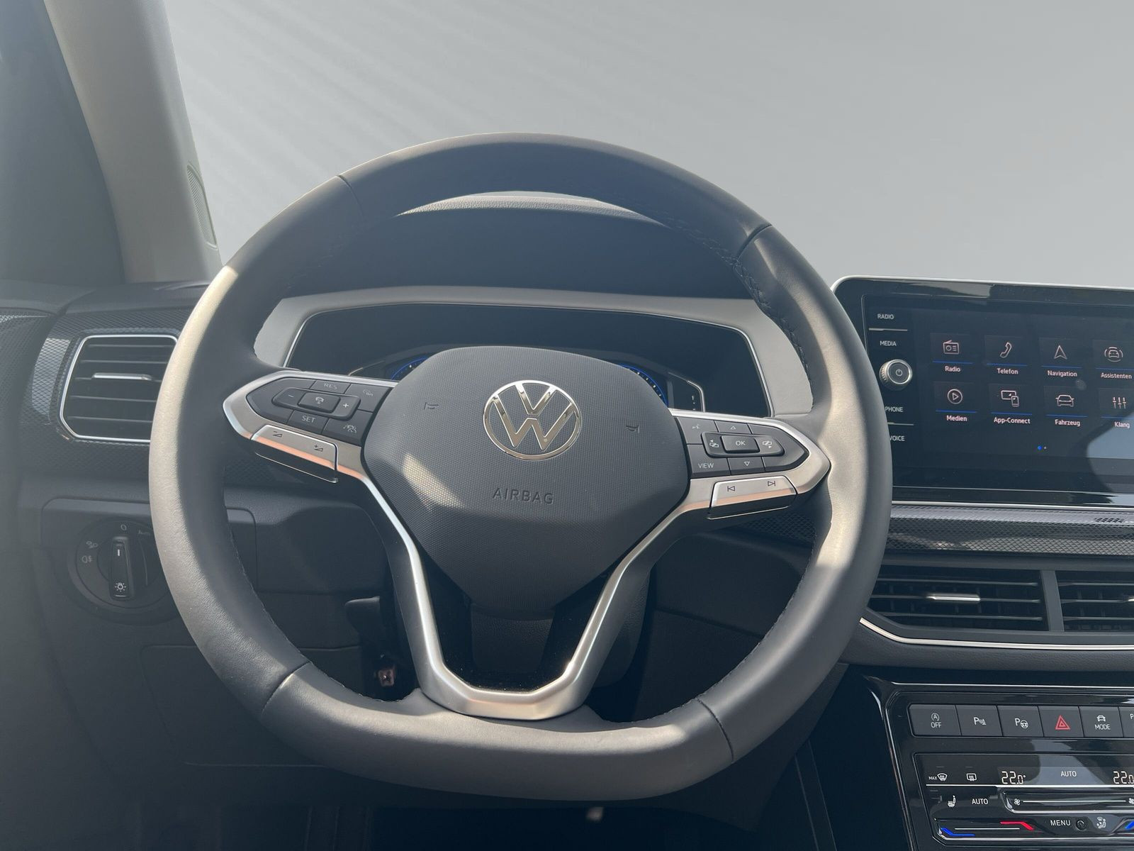T-Cross Style AHK/IQDRIVE/Navi/RearView/Assistet