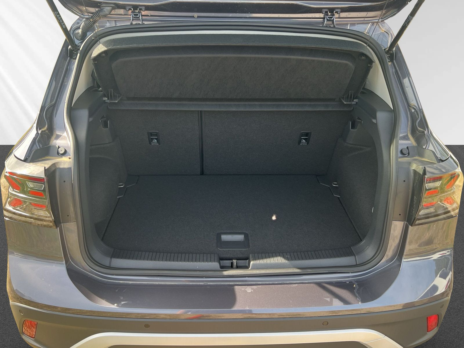 T-Cross Style AHK/IQDRIVE/Navi/RearView/Assistet