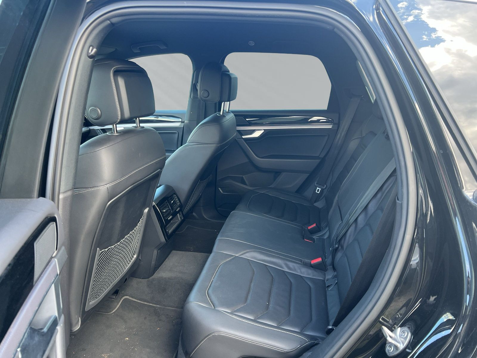 Touareg R-Line 3,0 V6 TDI AHK schw+Headup+Sitzbe