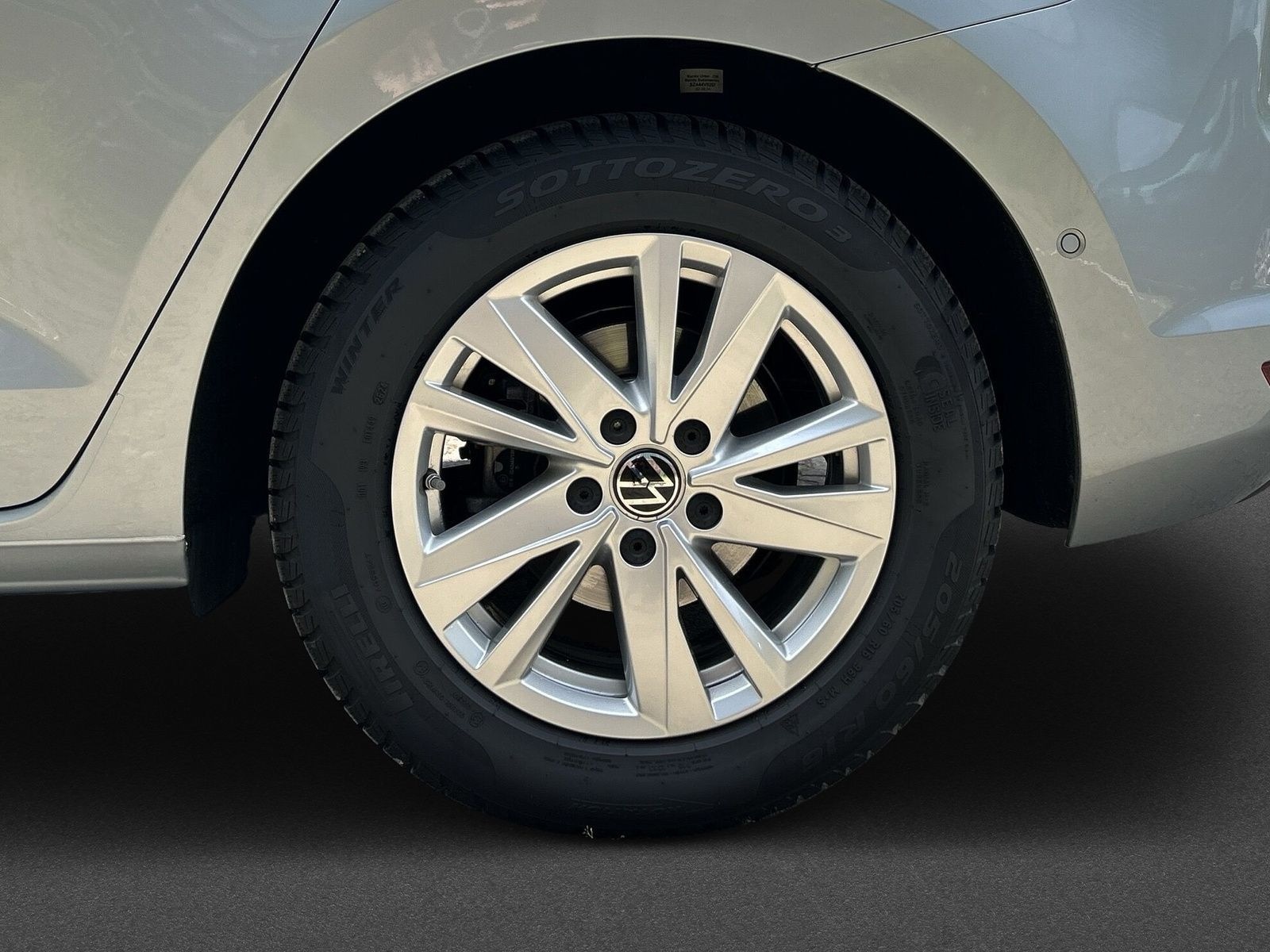 Touran Comfortline Goal 1,5l TSi150PS*DSG+Nav+RFK