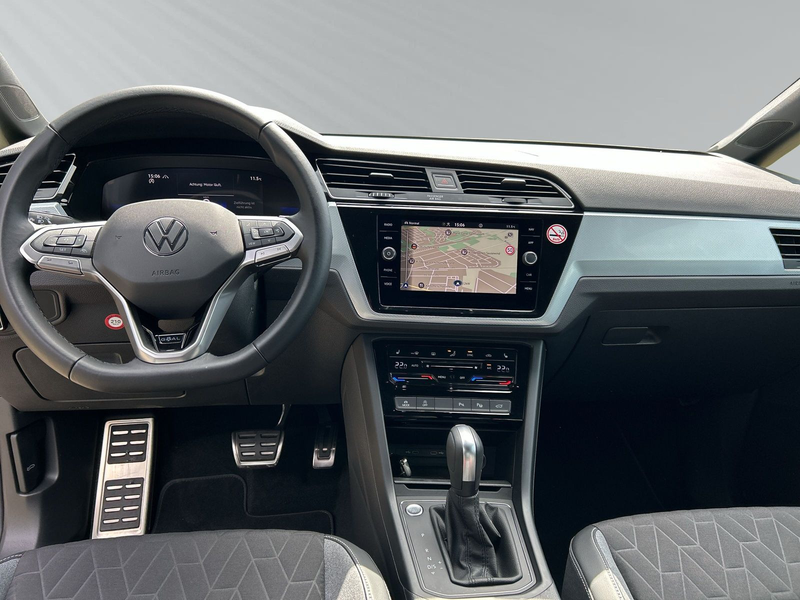Touran Comfortline Goal 1,5l TSi150PS*DSG+Nav+RFK