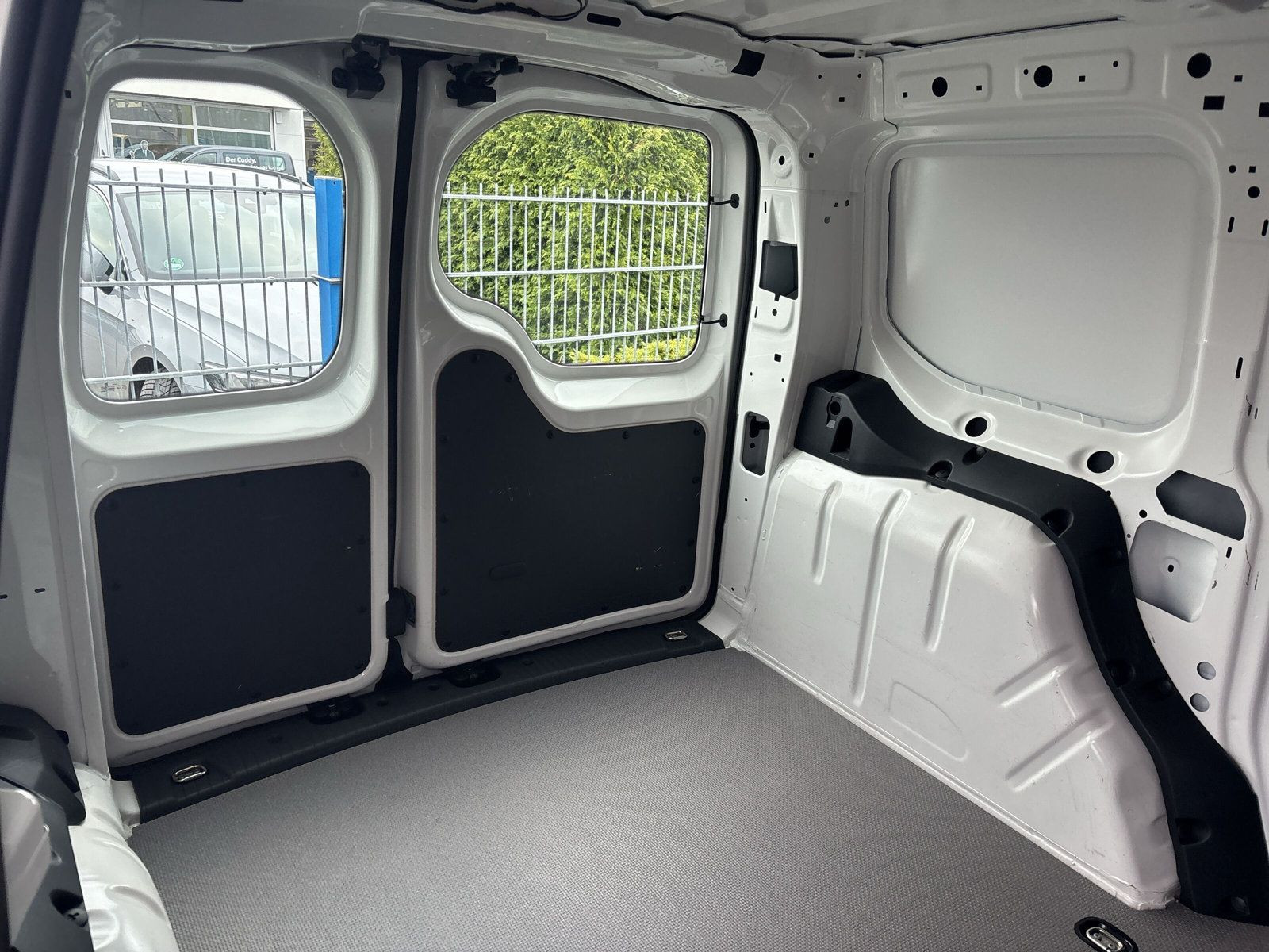 Caddy Cargo 2,0 l 55 kW TDI Frontant.+Schaltgetr