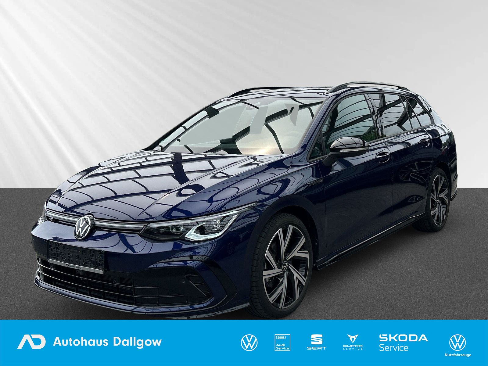 Golf Variant R-Line 1,5l eTSI DSG+Klima+LED+PDC+