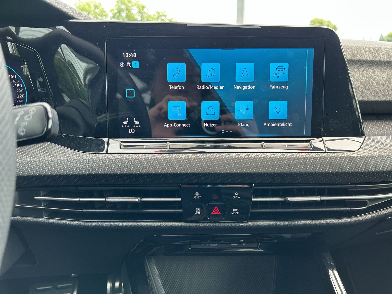 Golf Variant R-Line 1,5l eTSI DSG+Klima+LED+PDC+