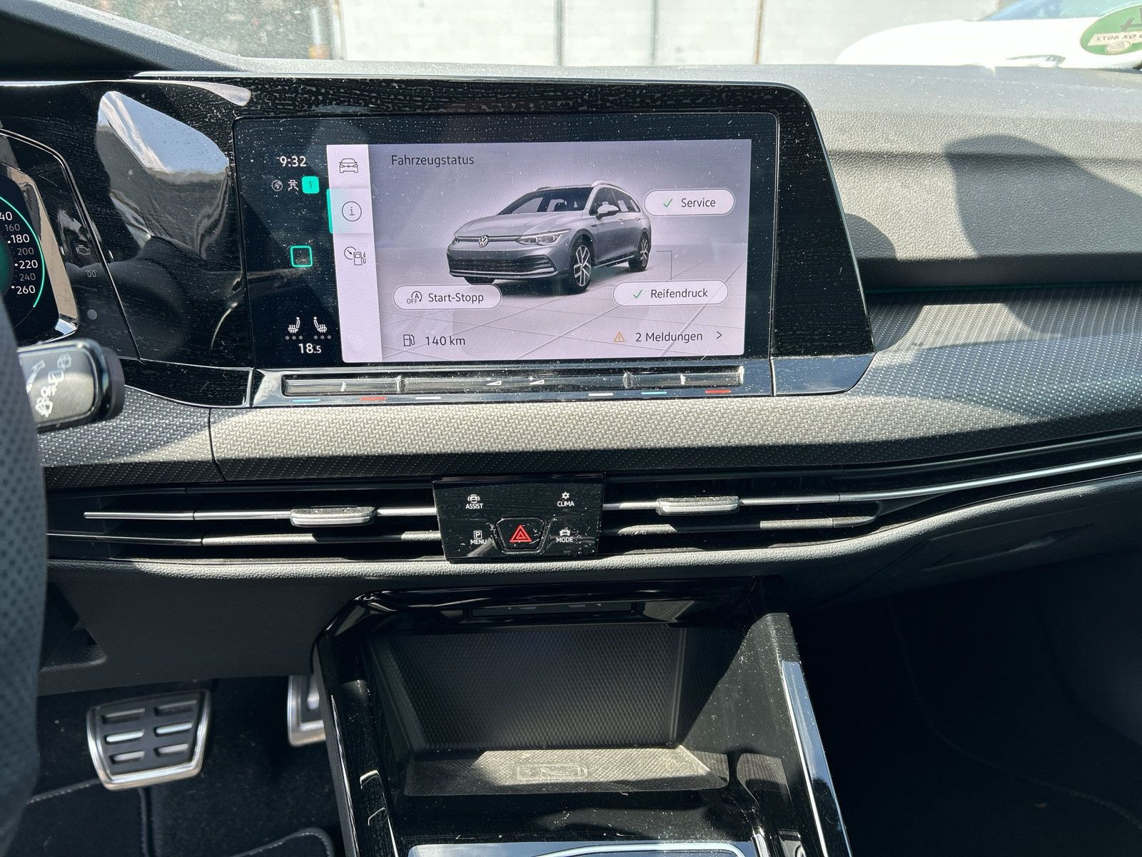 Golf Variant R-Line 1,5 eTSI 130PS DSG+LED+Navi+