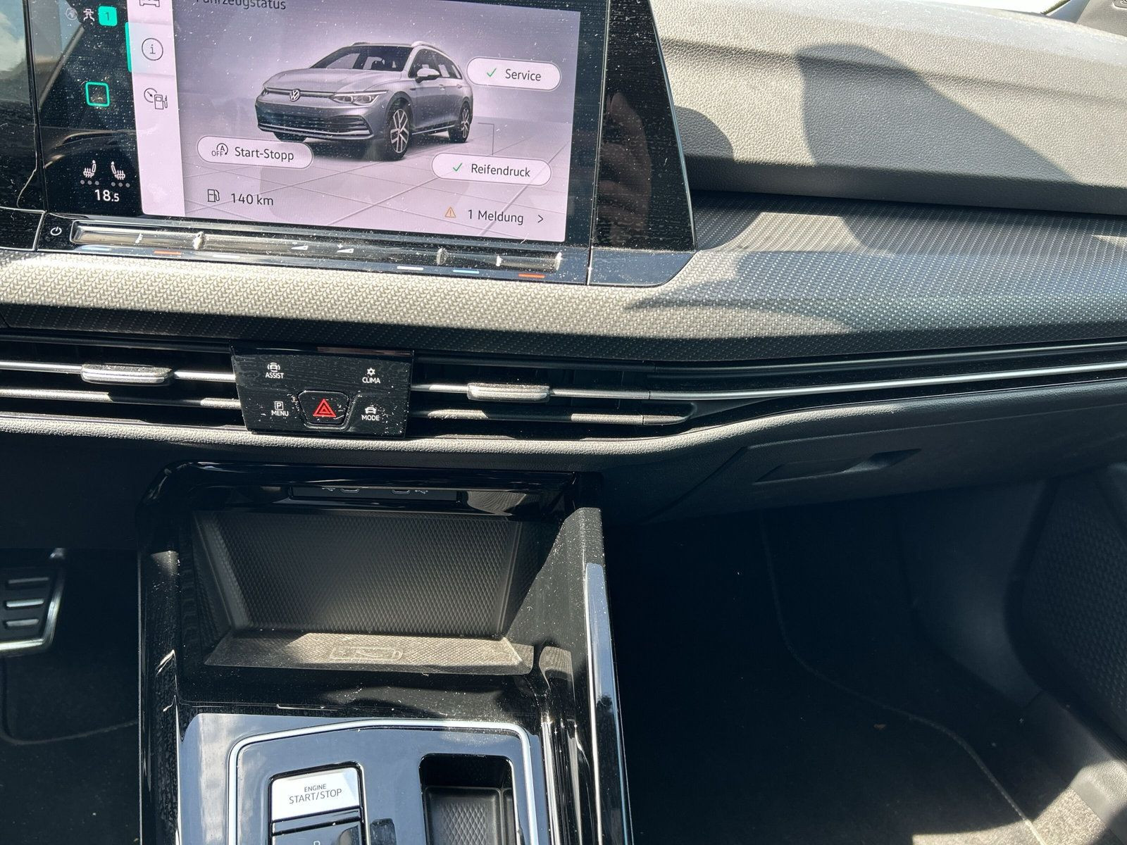 Golf Variant R-Line 1,5 eTSI 130PS DSG+LED+Navi+