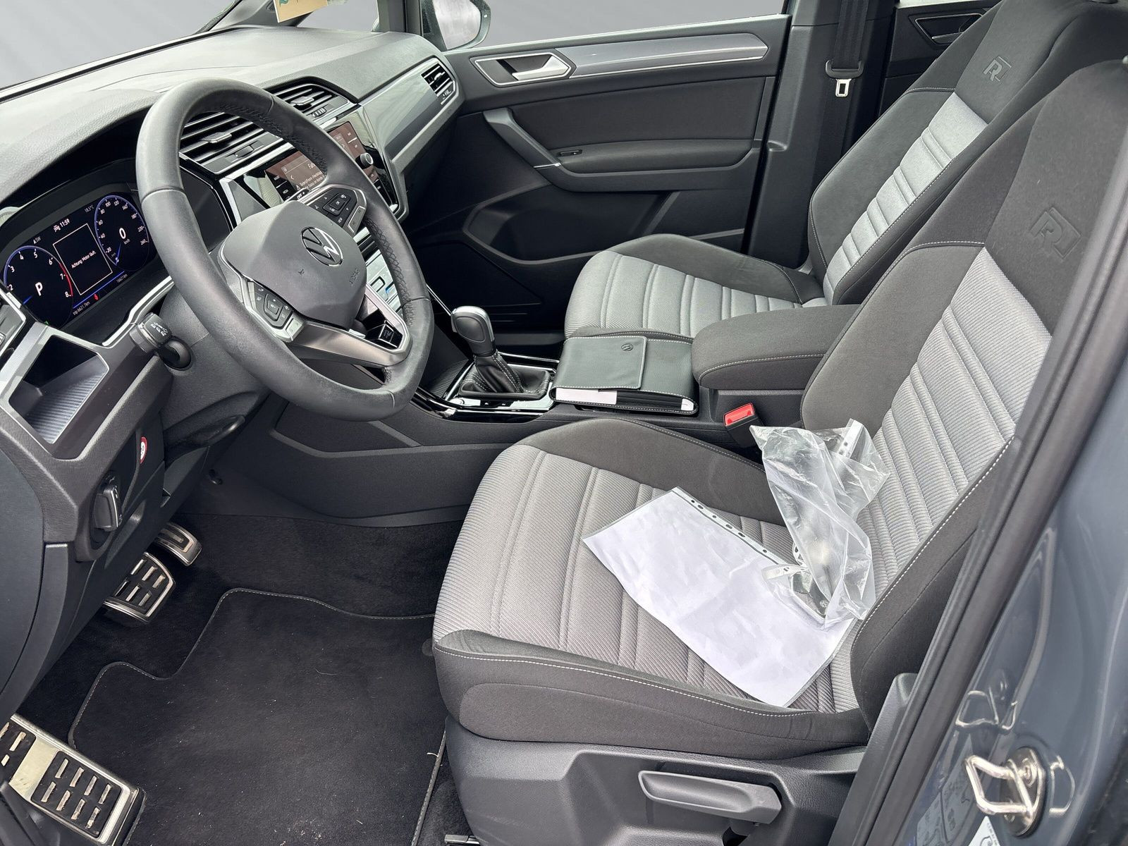 Touran Highline 1,5 l TSI 150 PS DSG+LED+Navig.+