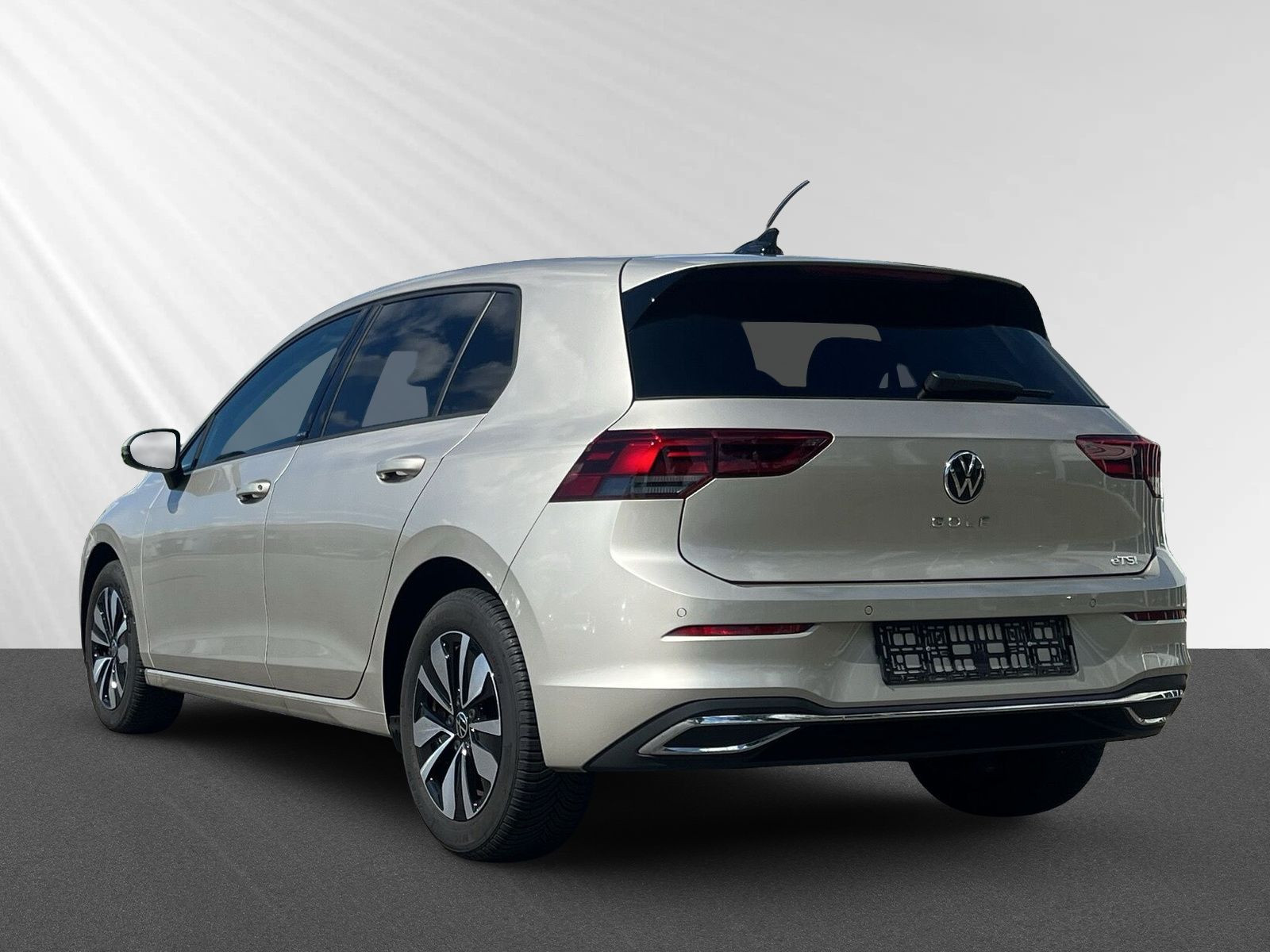 Golf VIII 1.0 eTSI Move OPF