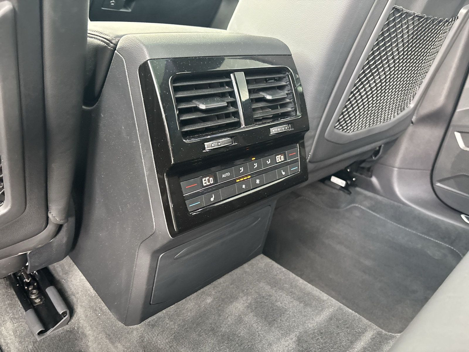 Touareg 3.0 V6 TDI R-Line 4Motion