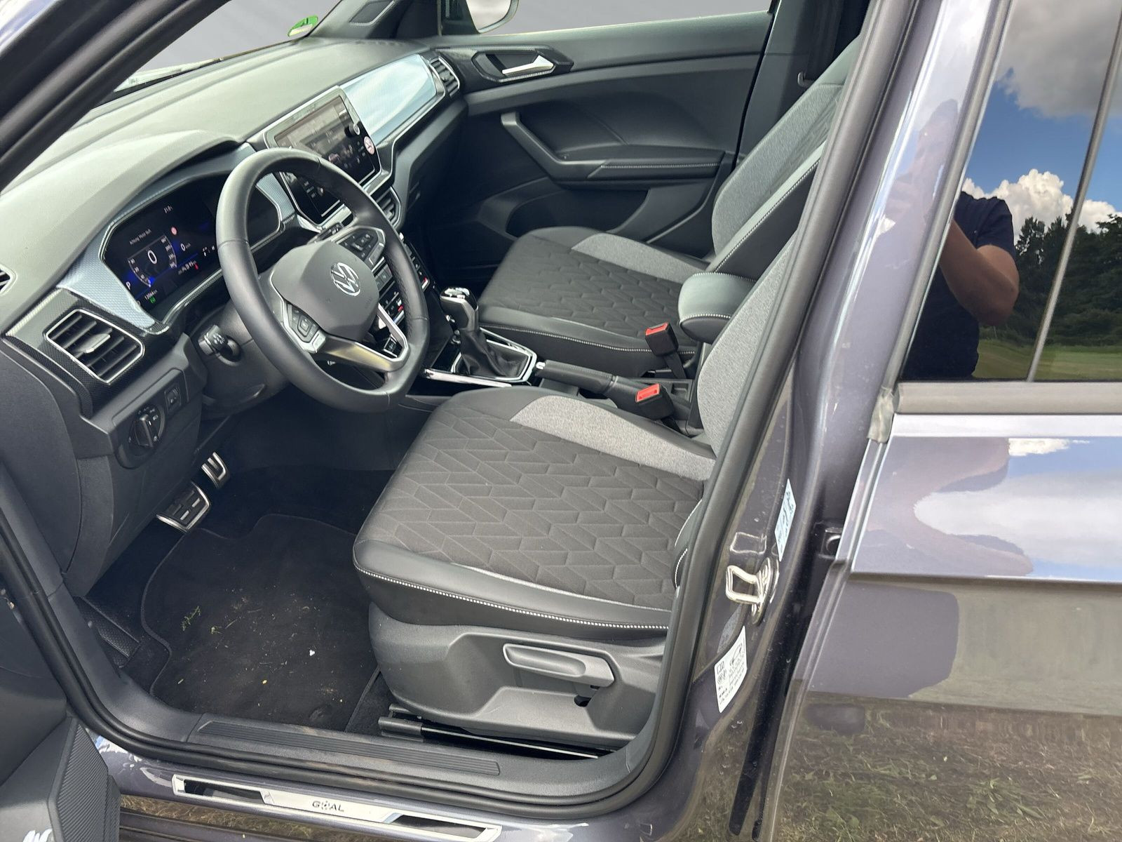 T-Cross Life 1.5 l TSI 150PS DSG PDC+Navi+Klimaa