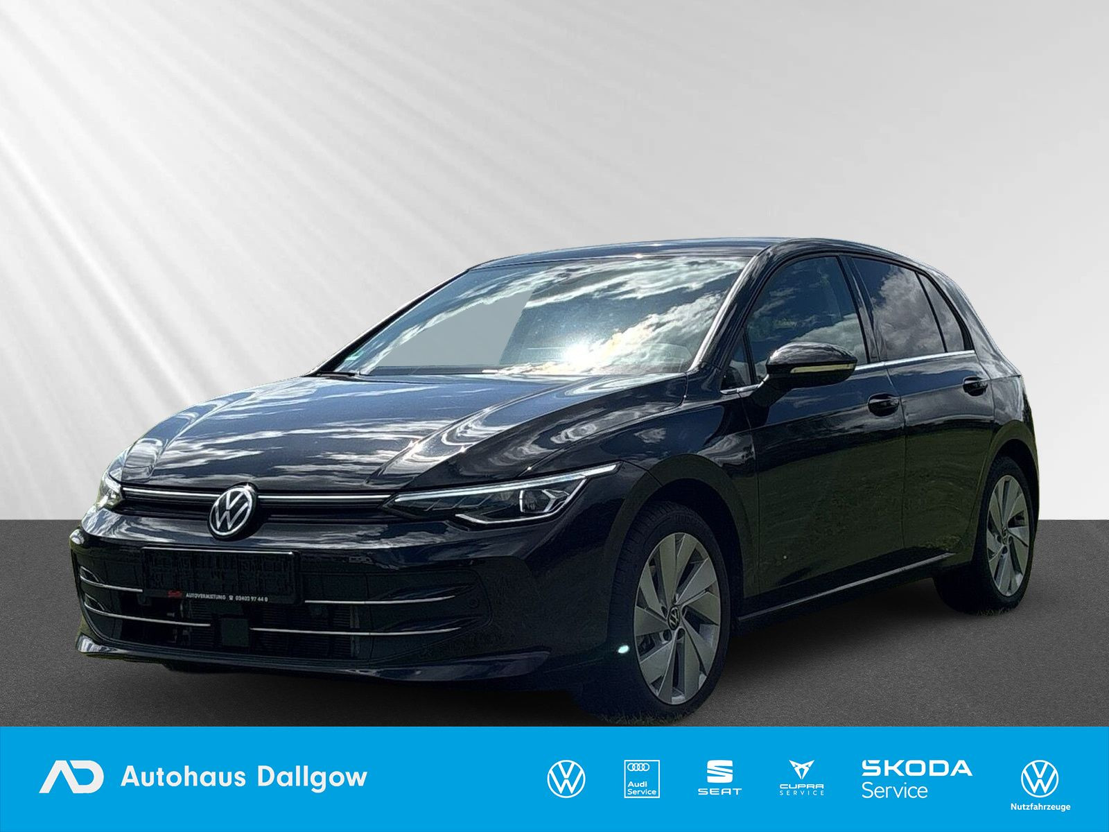 Golf VIII 1.5 eTSI Style Busin.Prem+Pano+LEDmatr