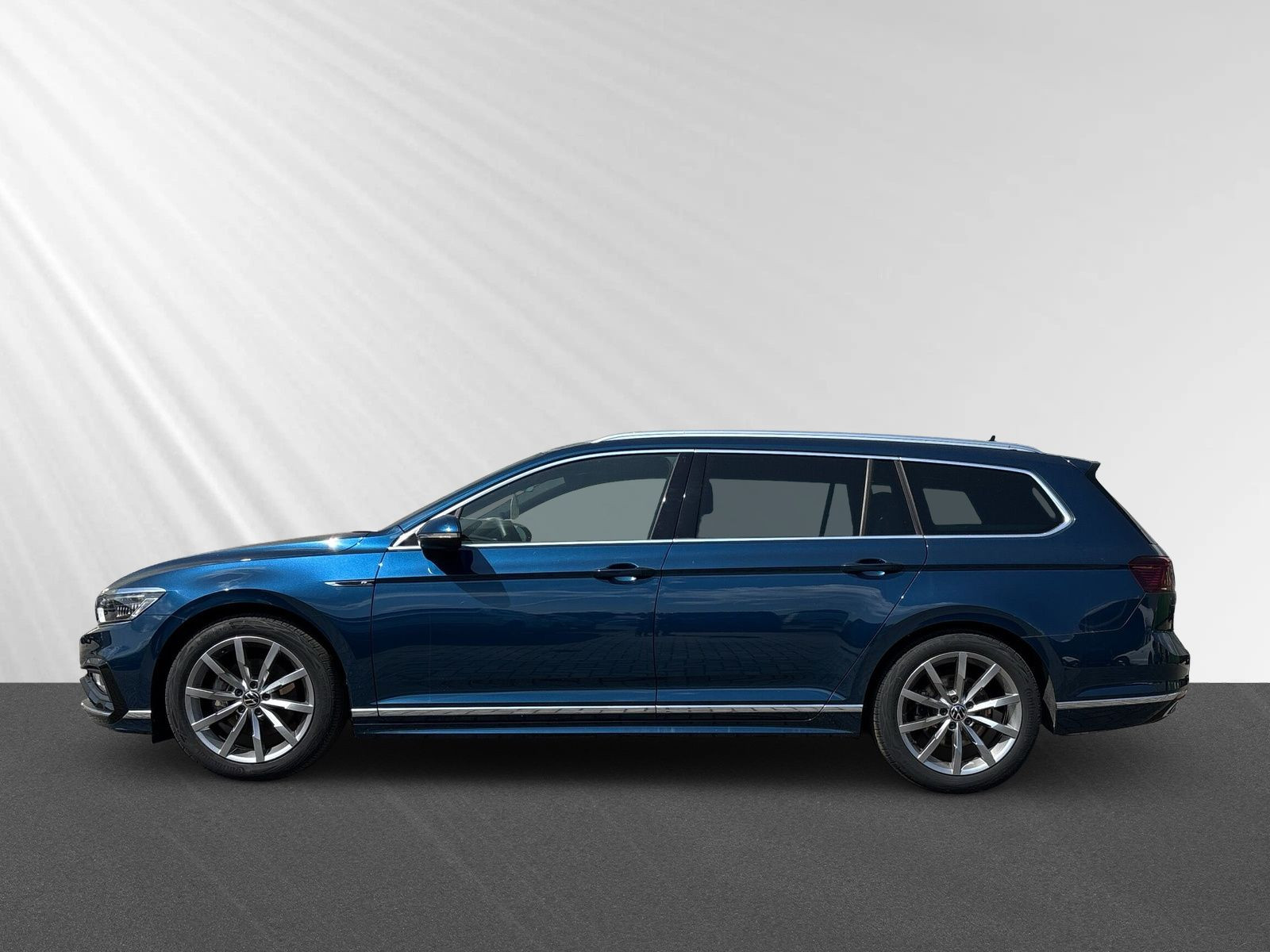 Passat Variant Elegance 1,5 l TSI OPF 11 0 kW (150 PS) 7-Gang-Doppelkupplungsgetr iebe DSG