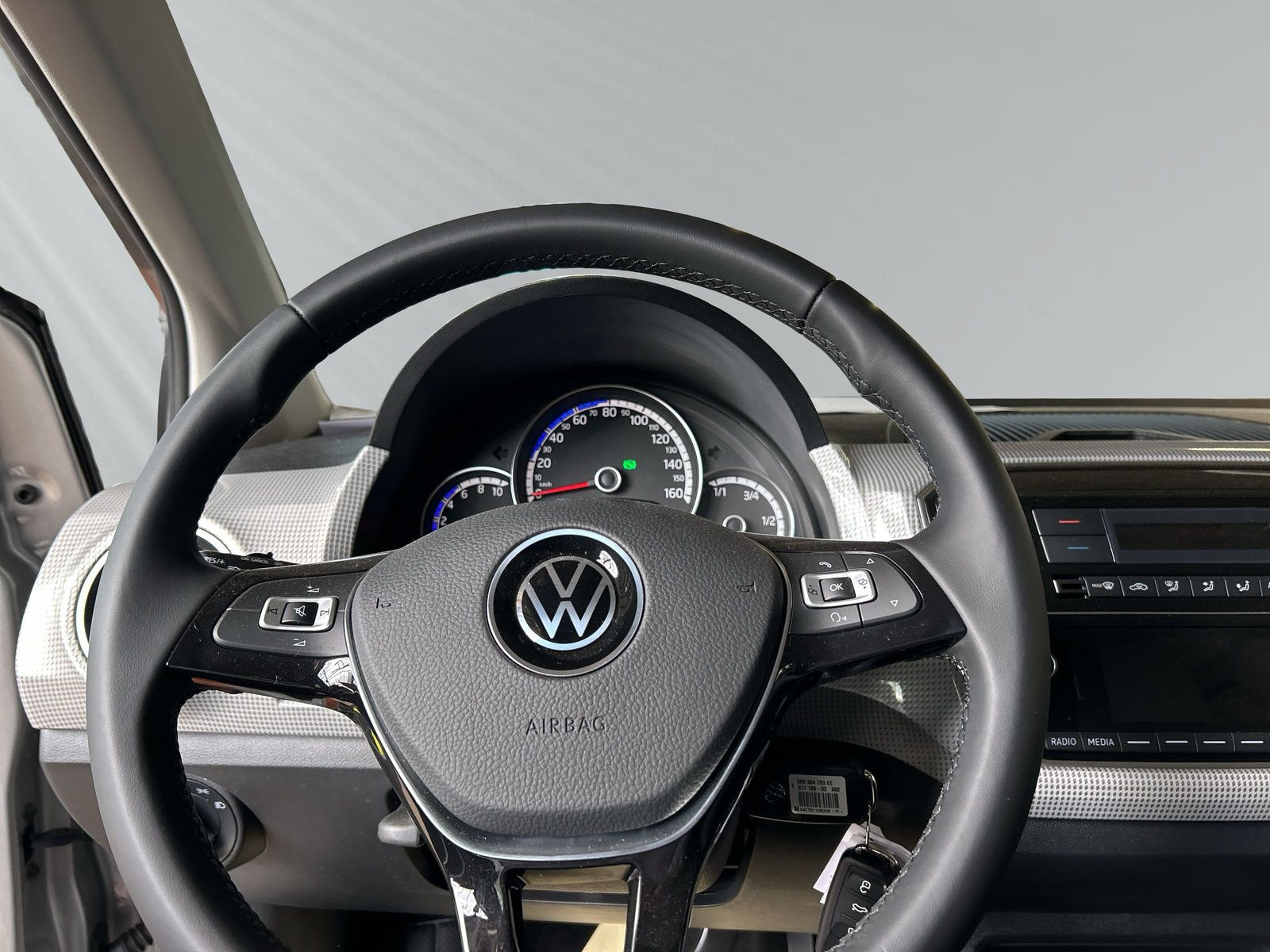 up! 61 kW (83 PS) 32,3 kWh 1-Gang-Automatik