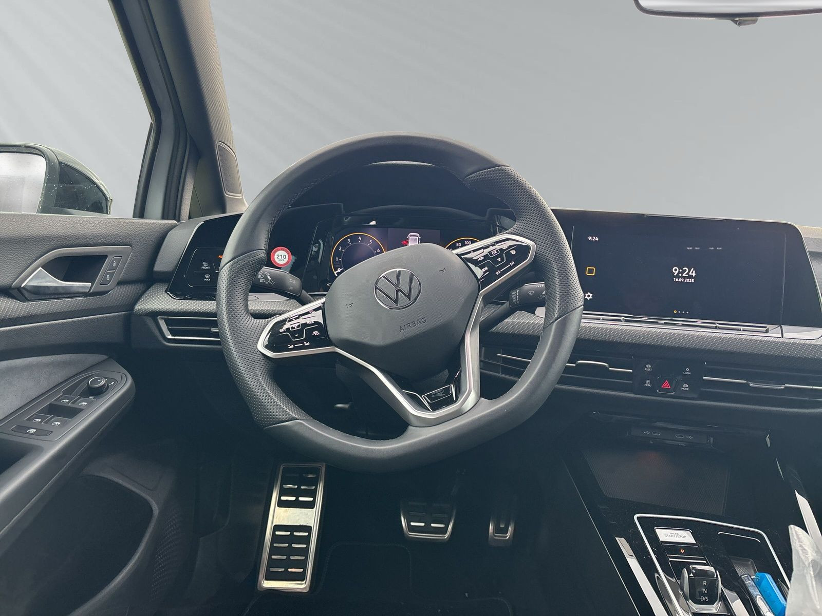 Golf Variant R-Line
