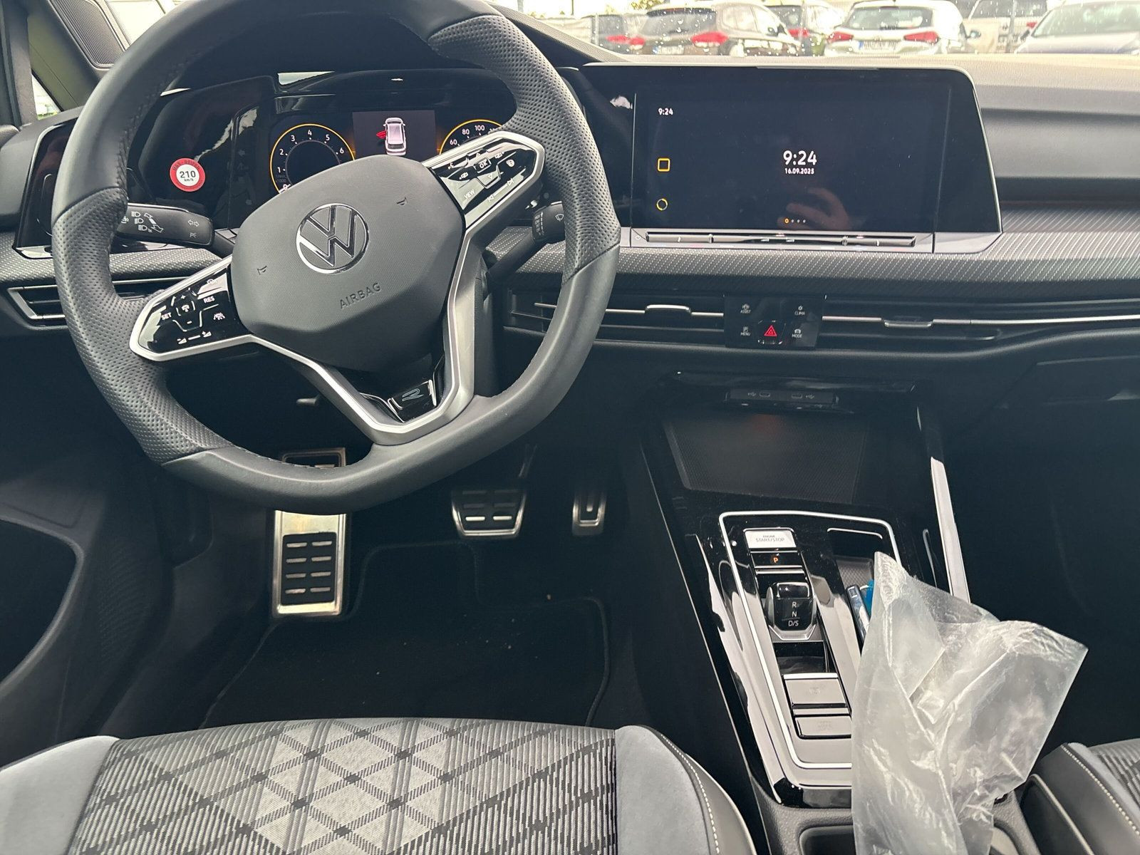 Golf Variant R-Line