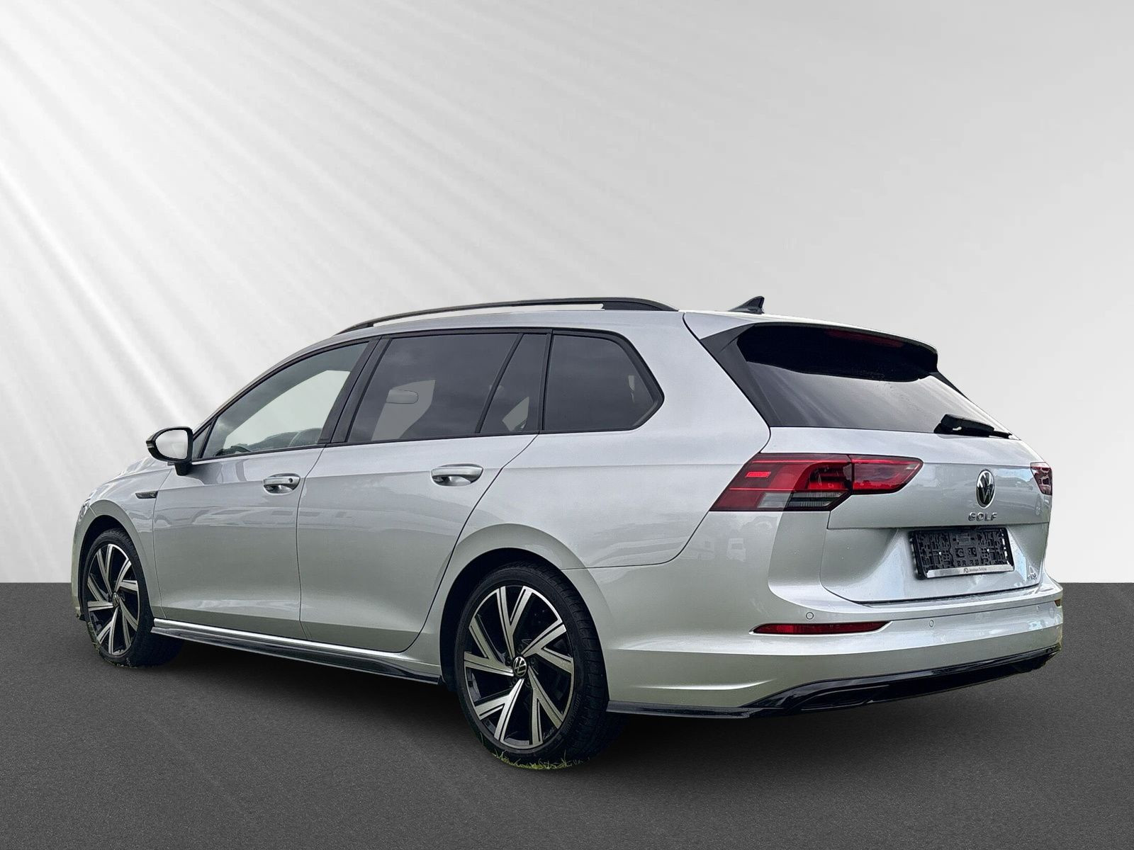 Golf Variant R-Line