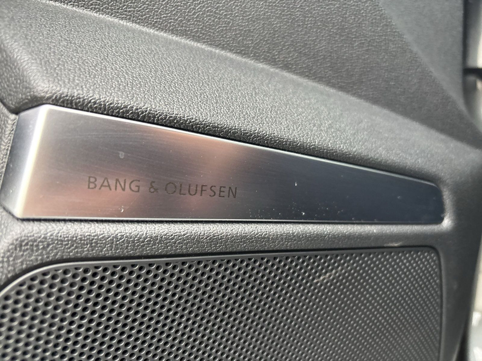 S3 Sportback TFSI 228(310) kW(PS) S tronic