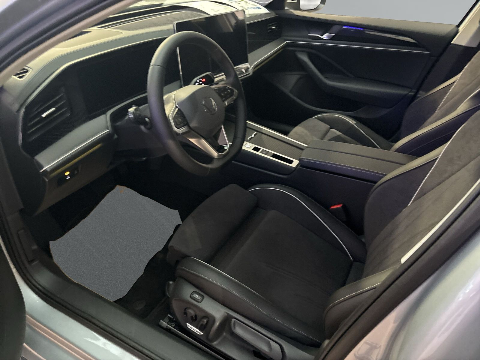 Passat Variant Business Ed.1,5 l eTSI 150 PS DSG