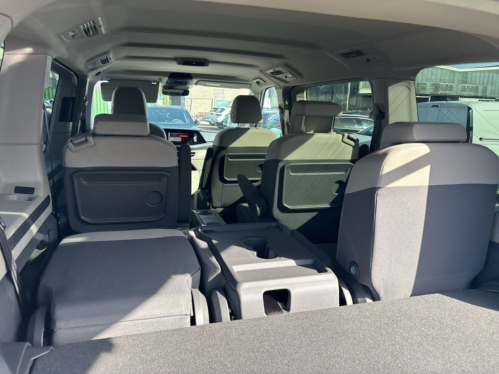 Multivan Life 2,0 l 110 kW TDI SCR Front antrieb 7-Gang-DSG Radst. 3124 mm kurzer Überhang