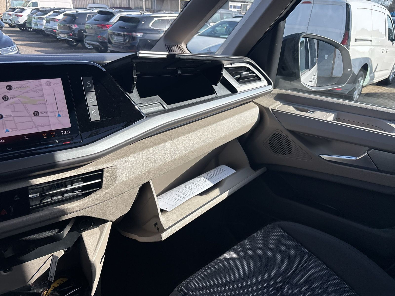 Multivan Life 2,0 l 110 kW TDI SCR Front antrieb 7-Gang-DSG Radst. 3124 mm kurzer Überhang