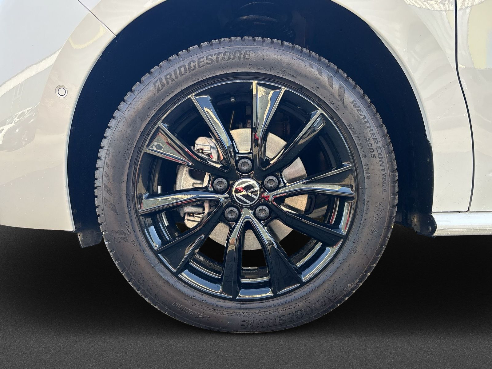 Multivan Life 2,0 l 110 kW TDI SCR Front antrieb 7-Gang-DSG Radst. 3124 mm kurzer Überhang