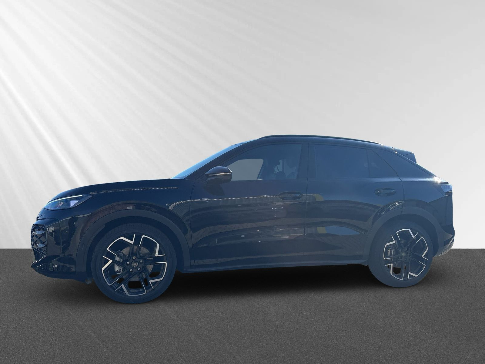 T-Roc R-Line 1.5 l eTSI OPF 110 kW (150 PS) 7-Gang-Doppelkupplungsgetriebe DSG