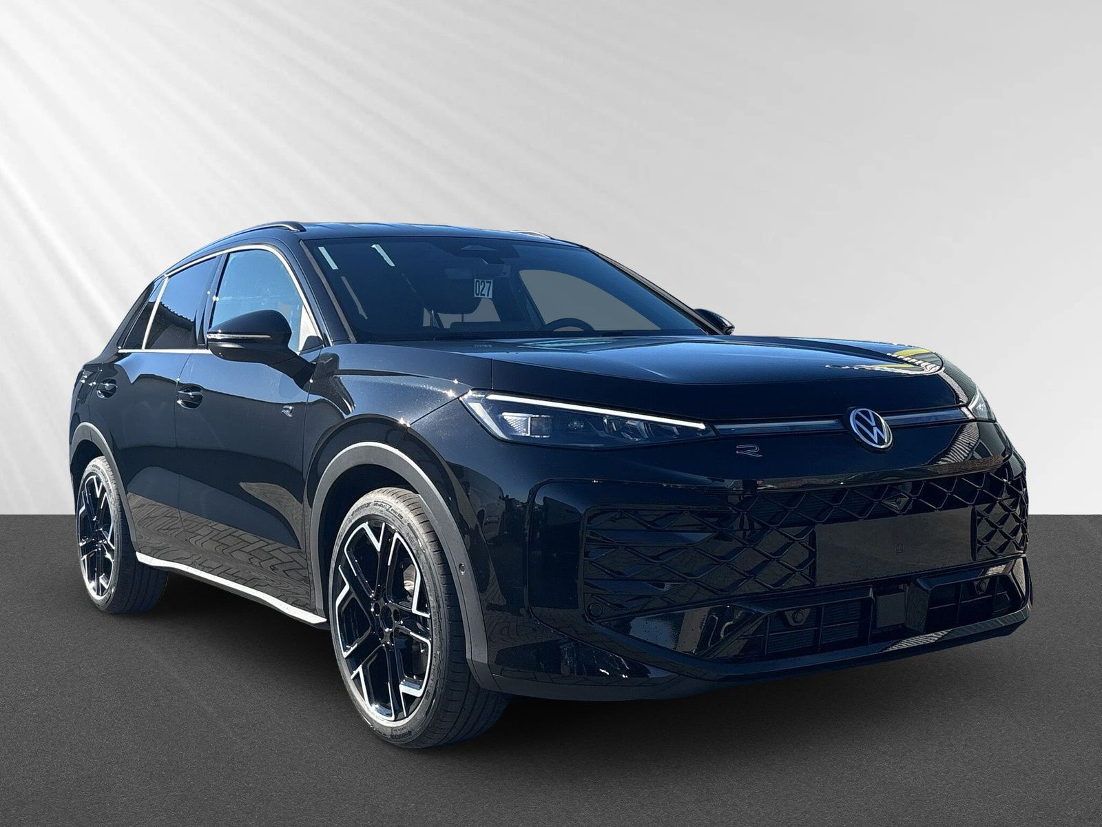 T-Roc R-Line 1.5 l eTSI OPF 110 kW (150 PS) 7-Gang-Doppelkupplungsgetriebe DSG