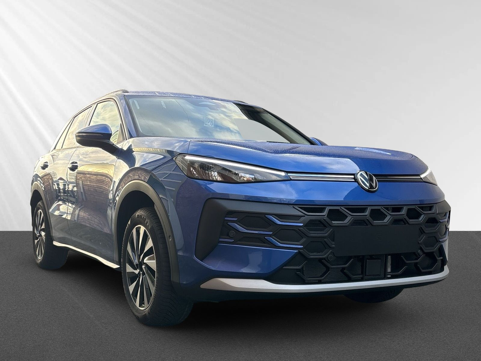 T-Roc Life 1.5 l eTSI 85 kW 7-G. * UVP: 38.990 ¤