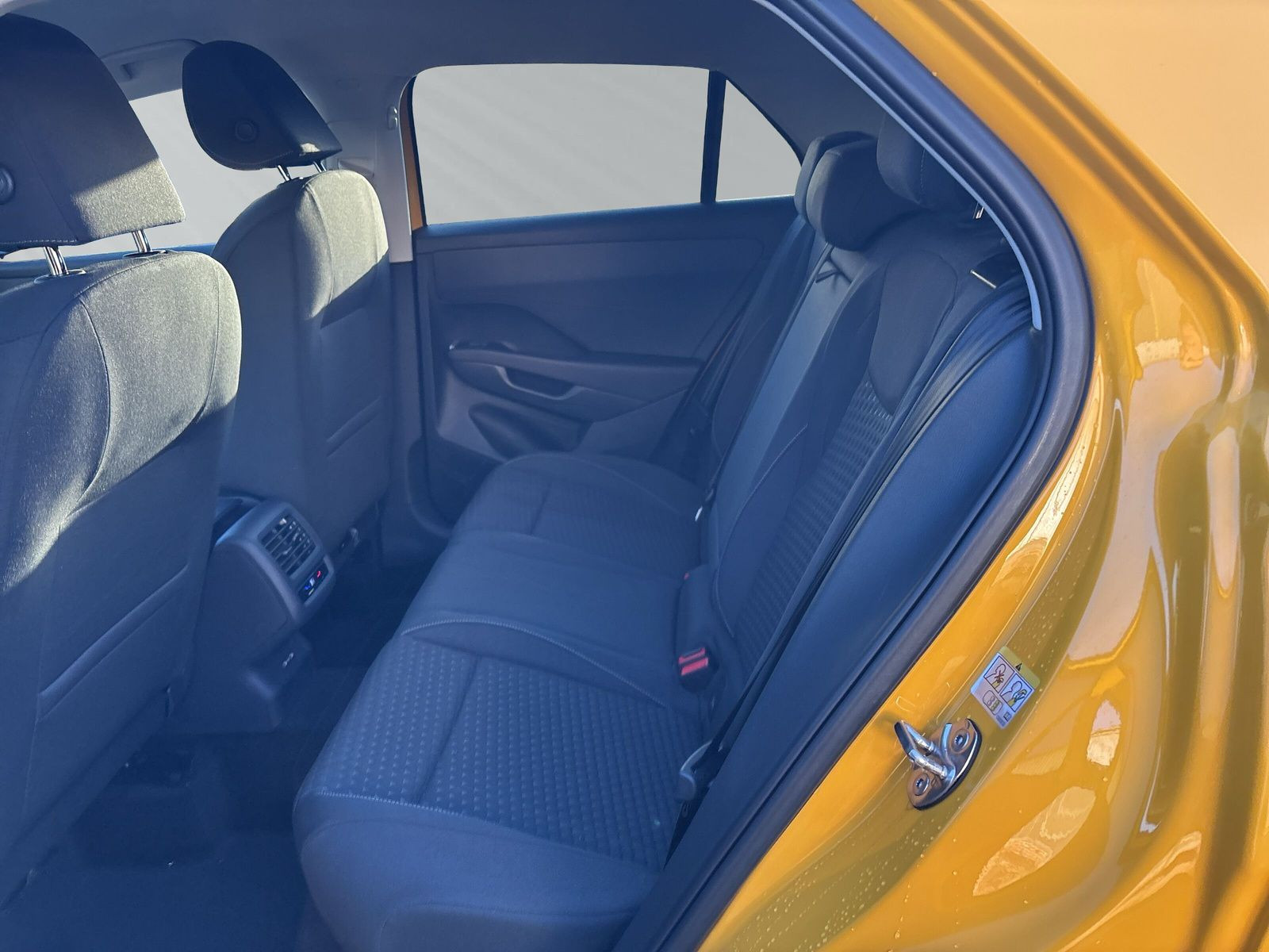 T-Roc Life 1.5 l eTSI 85 kW 7-G. * UVP: 38.130 ¤